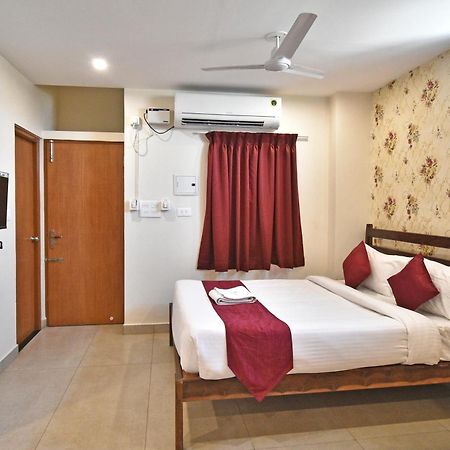 Hotel VI Park - City Centre Pondicherry Exterior photo