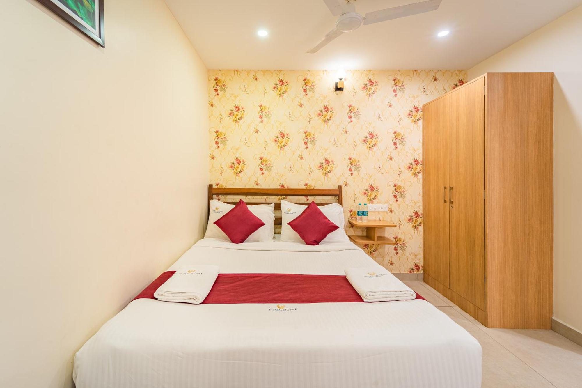 Hotel VI Park - City Centre Pondicherry Exterior photo