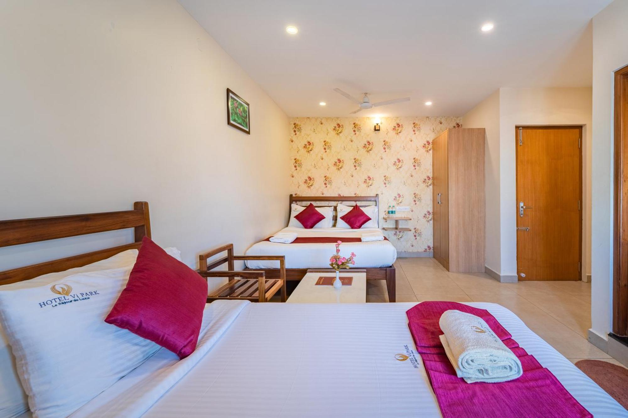 Hotel VI Park - City Centre Pondicherry Exterior photo
