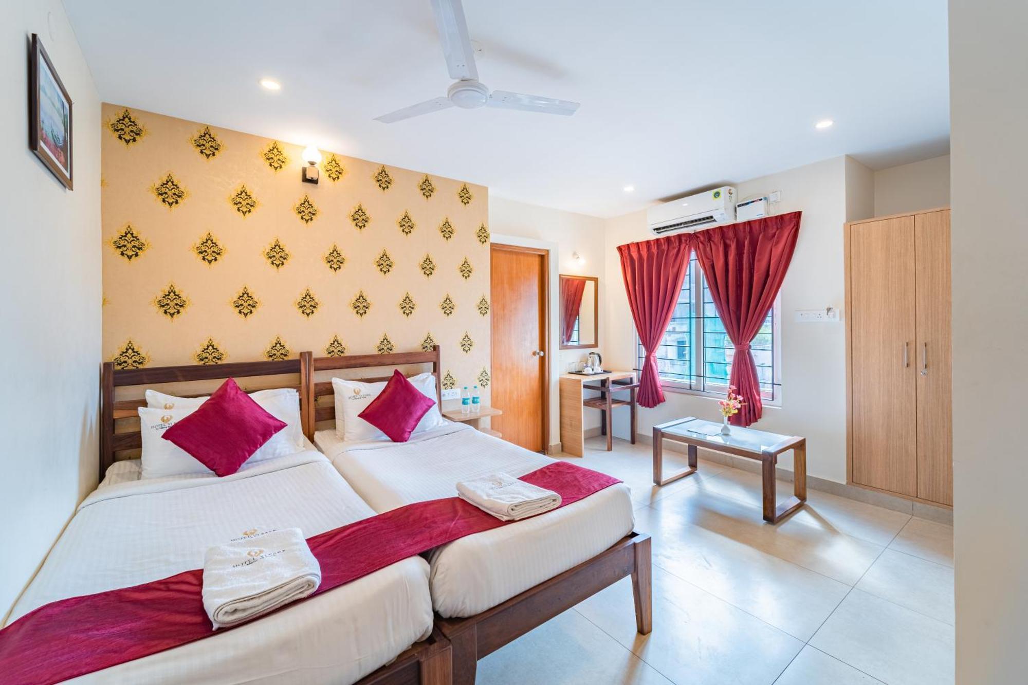 Hotel VI Park - City Centre Pondicherry Exterior photo
