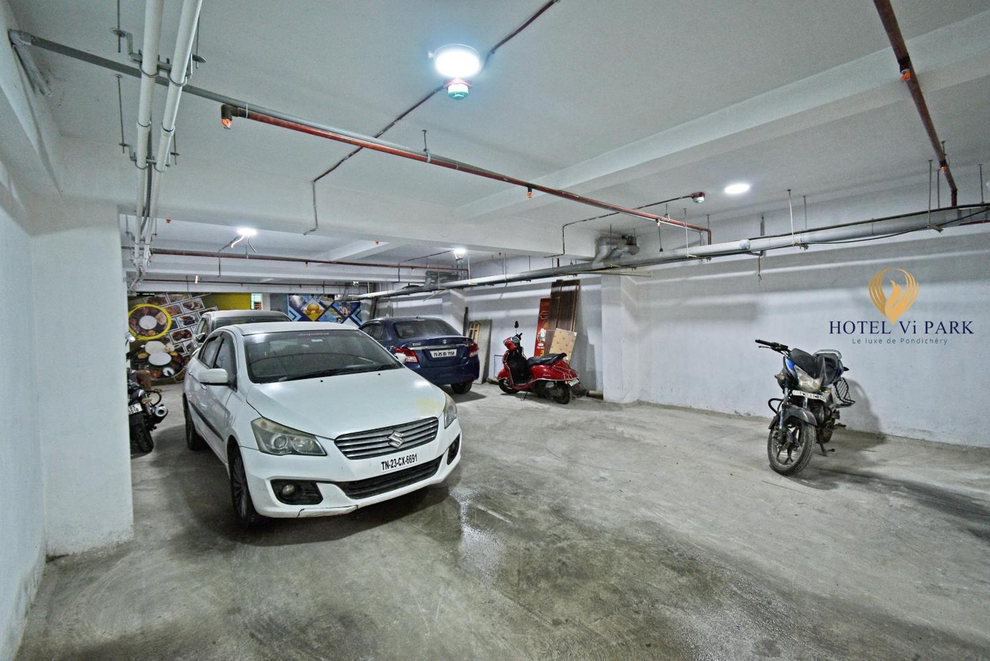 Hotel VI Park - City Centre Pondicherry Exterior photo