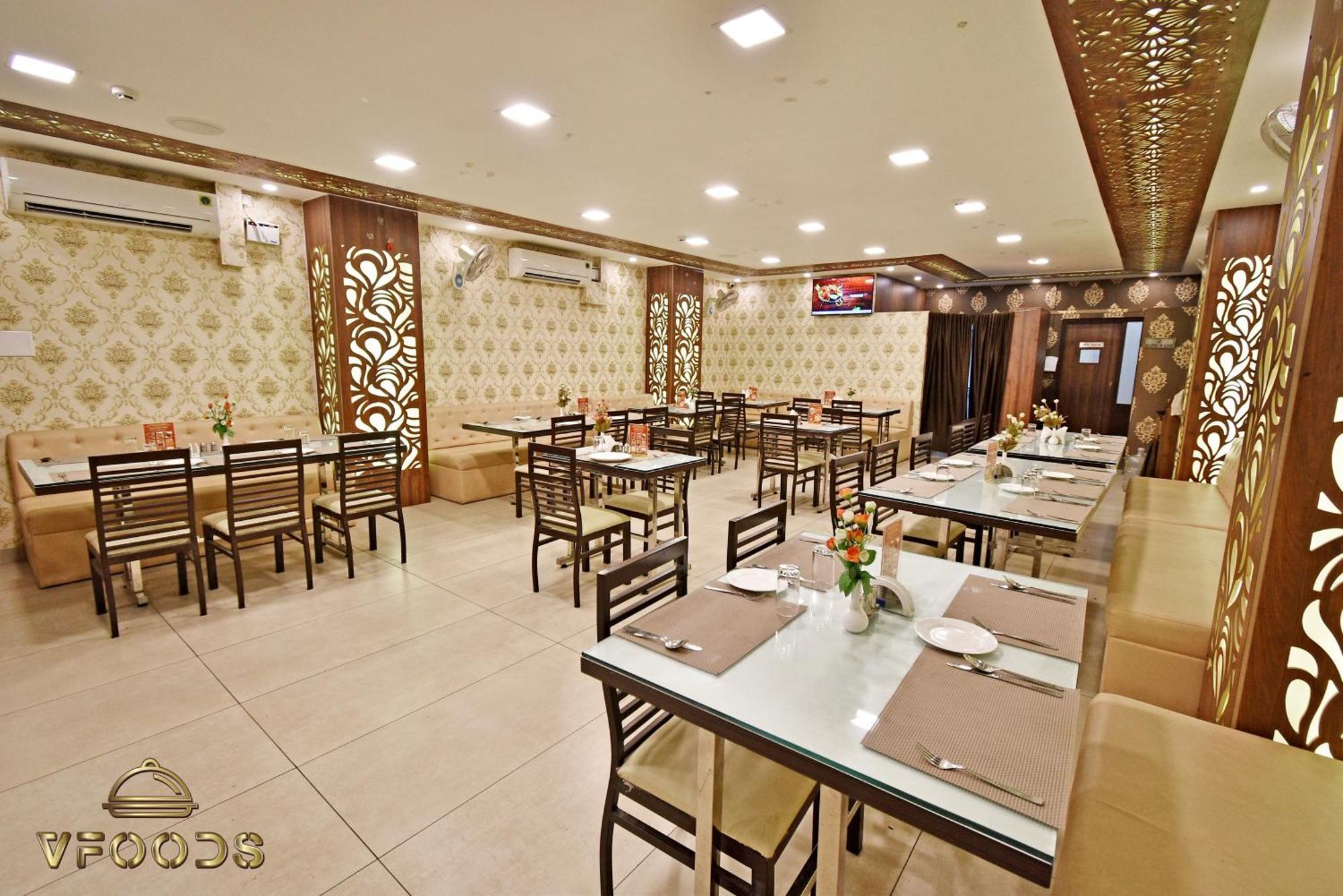 Hotel VI Park - City Centre Pondicherry Exterior photo